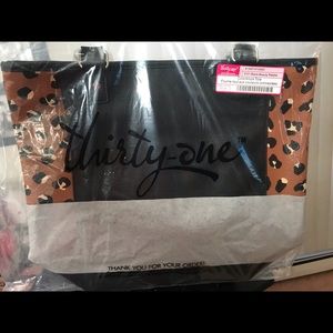 Thirty One (31) Colorblock Tote